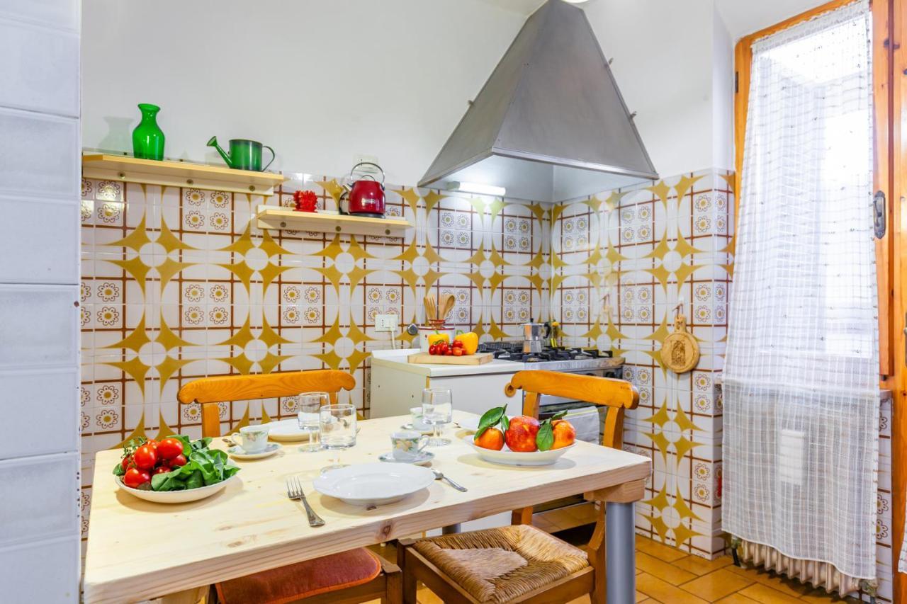 Pisa Airport Comfy Apartment - Private Parking Екстериор снимка